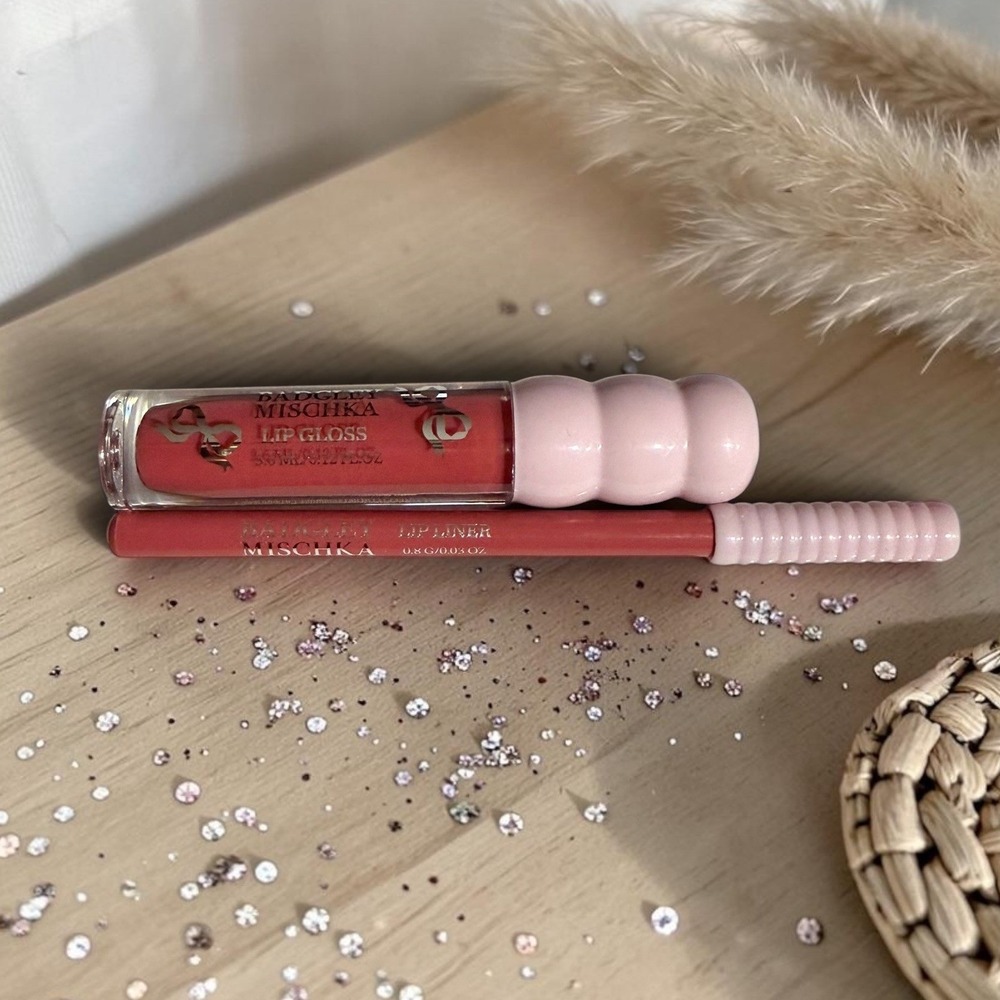Badgley Mischka - Lip Gloss and Lip‎ Liner Set - New!
